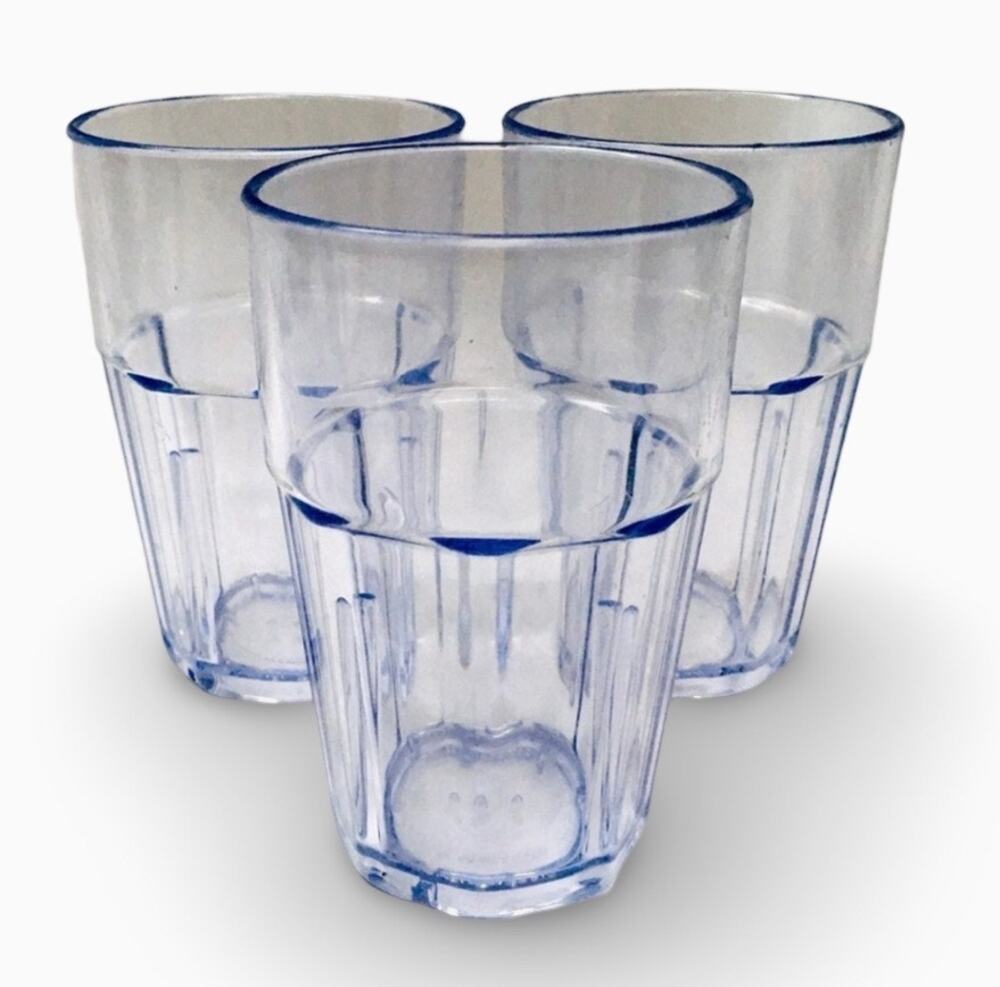 Set of 3 Plastic Glasses / Water Tumblers